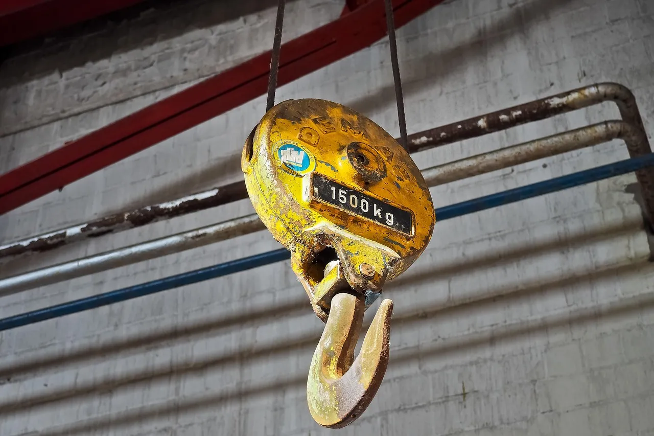 Kait crane 20 ton